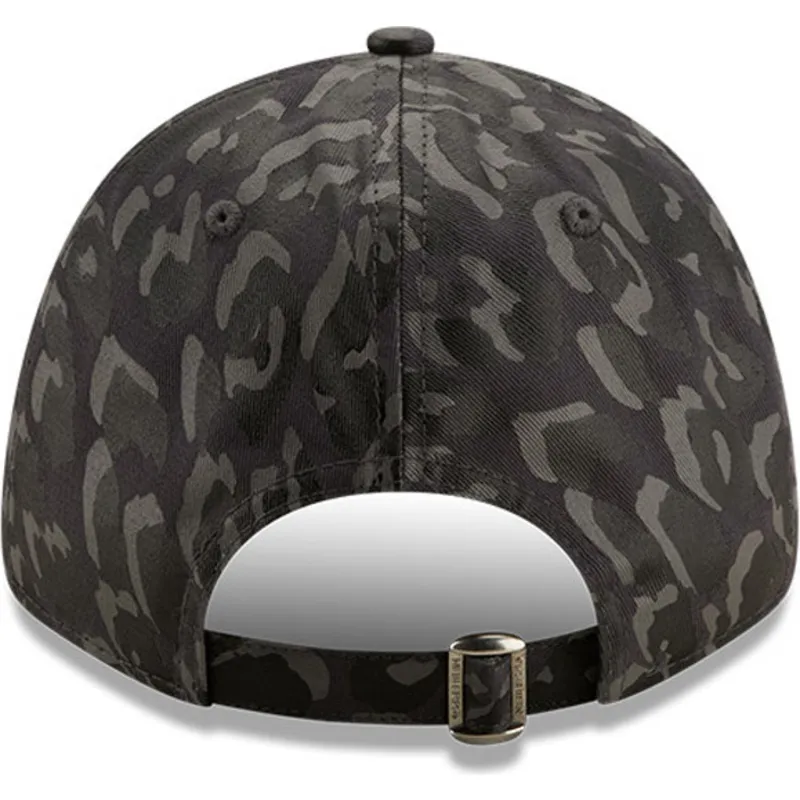 kasketter-buet-camouflage-justerbar-rem-negro-9forty-all-over-camo-fra-chicago-bulls-nba-af-new-era