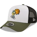 gorra-trucker-hvid-sort-og-gron-a-frame-character-sports-med-snurre-snup-looney-tunes-fra-new-era