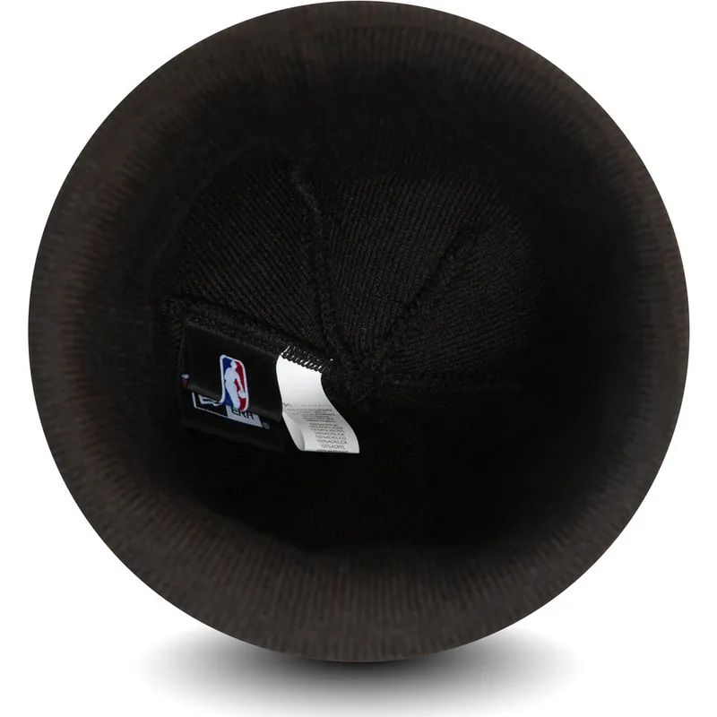 huer-sort-team-cuff-fra-chicago-bulls-nba-af-new-era