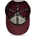 new-york-yankees-mlb-new-era-9fifty-stretch-snap-granatrod-snapback-kasket-med-buet-skygge-og-granatrodt-logo