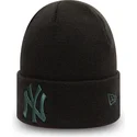 sort-hue-med-blat-logo-knit-cuff-league-essential-fra-new-york-yankees-mlb-fra-new-era
