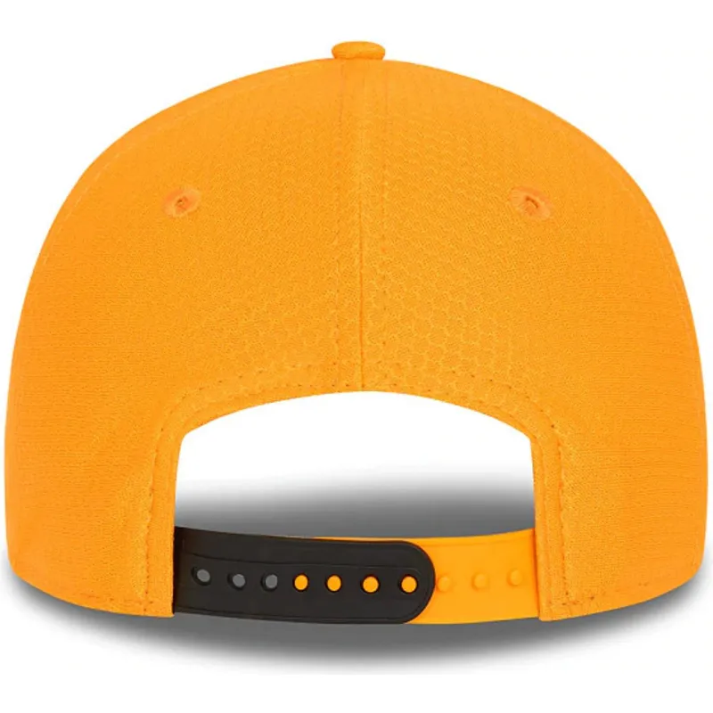 kasketter-buet-orange-snapback-til-barn-9forty-daniel-ricciardo-fra-mclaren-racing-formula-1-af-new-era