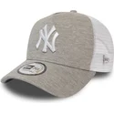 gorra-trucker-gra-og-hvid-a-frame-jersey-essential-fra-new-york-yankees-mlb-fra-new-era