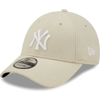 Kasketter buet beige justerbar rem 9FORTY Diamond Era fra New York Yankees MLB af New Era