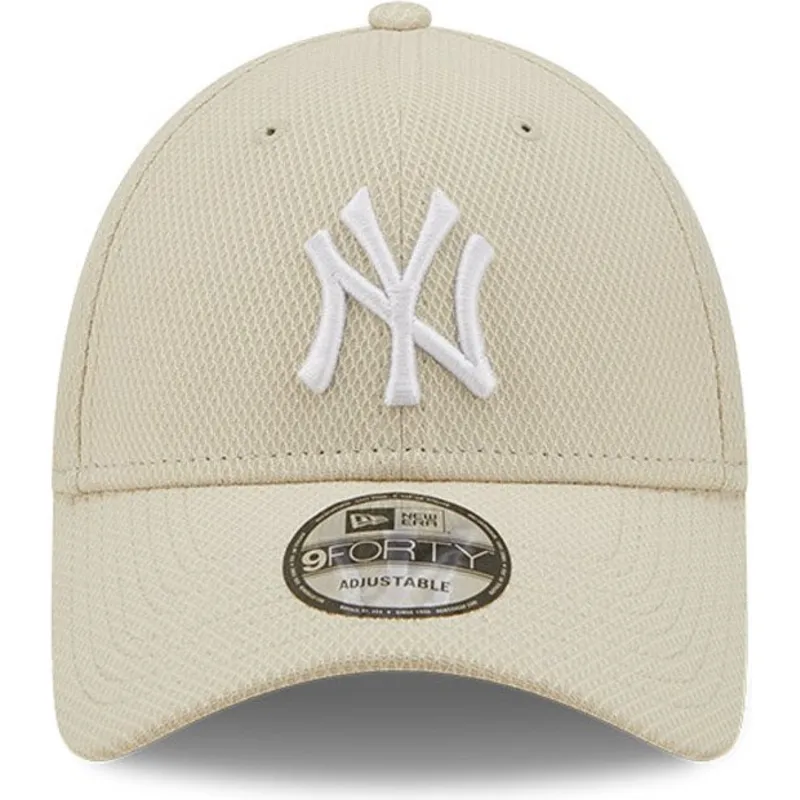 buet-beige-justerbar-9forty-diamond-era-kasket-fra-new-york-yankees-mlb-fra-new-era