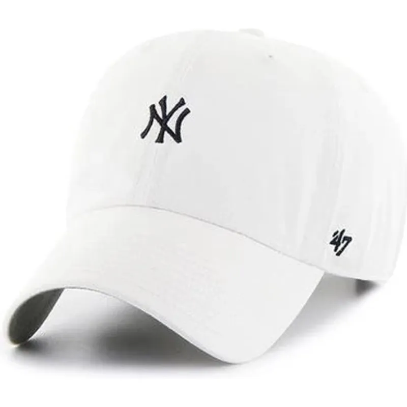 hvid-justerbar-buet-kasket-clean-up-base-runner-fra-new-york-yankees-mlb-af-47-brand
