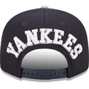 flad-kasket-marinebla-og-gra-snapback-9fifty-team-arch-fra-new-york-yankees-mlb-fra-new-era