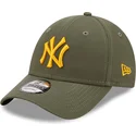 new-era-new-york-yankees-mlb-9forty-league-essential-justerbar-gron-kasket-med-buet-skygge-og-gult-logo