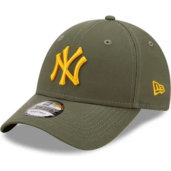 new-era-new-york-yankees-mlb-9forty-league-essential-justerbar-gron-kasket-med-buet-skygge-og-gult-logo