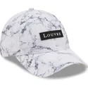 hvid-justerbar-buet-kasket-9forty-clear-marble-le-louvre-fra-new-era