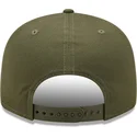 gron-fladskygget-snapback-kasket-med-gront-logo-9fifty-league-essential-fra-los-angeles-dodgers-mlb-fra-new-era