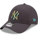gra-justerbar-kurvet-kasket-9forty-camo-infill-fra-new-york-yankees-mlb-fra-new-era