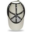 beige-justerbar-9forty-sporty-kasket-med-buet-skygge-patricio-estrella-svampebob-fra-new-era