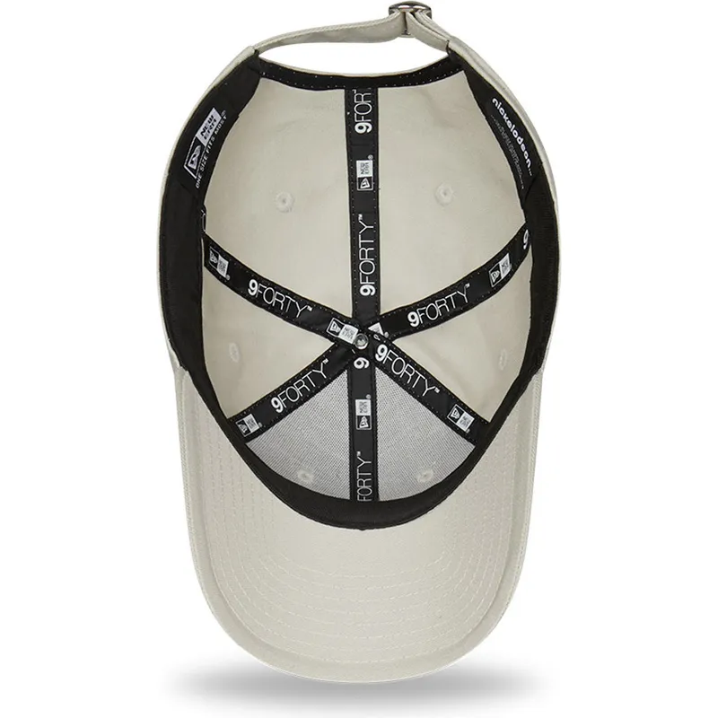 kasketter-buet-beige-justerbar-rem-9forty-sporty-fra-patricio-estrella-bob-esponja-af-new-era