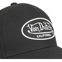 justerbar-sort-buet-kasket-lofb-6-fra-von-dutch