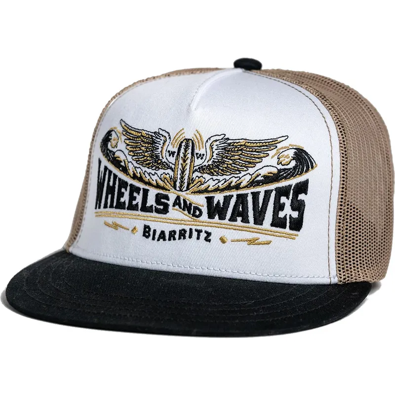 flad-trucker-kasket-hvid-sort-og-guld-spitfire-gold-ww19-fra-wheels-and-waves