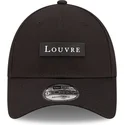 justerbar-sort-buet-kasket-9forty-logo-le-louvre-fra-new-era