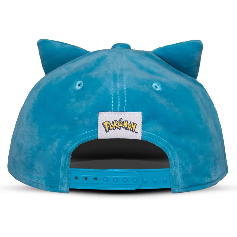 bla-og-hvid-flat-cap-snapback-snorlax-ibailax-plush-pokemon-fra-difuzed