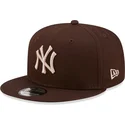 kasketter-flad-brun-snapback-9fifty-league-essential-fra-new-york-yankees-mlb-af-new-era