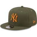 new-era-new-york-yankees-mlb-9fifty-league-essential-gron-flad-snapback-kasket-med-orange-logo