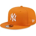 kasketter-flad-orange-snapback-9fifty-league-essential-fra-new-york-yankees-mlb-af-new-era