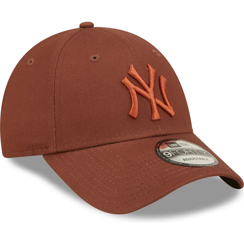 kasketter-buet-brun-justerbar-rem-9forty-league-essential-fra-new-york-yankees-mlb-af-new-era