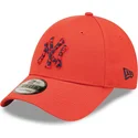 kasketter-buet-rod-justerbar-rem-9forty-seasonal-infill-fra-new-york-yankees-mlb-af-new-era