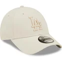 beige-buet-snapback-kasket-med-beige-logo-9forty-repreve-fra-los-angeles-dodgers-mlb-fra-new-era