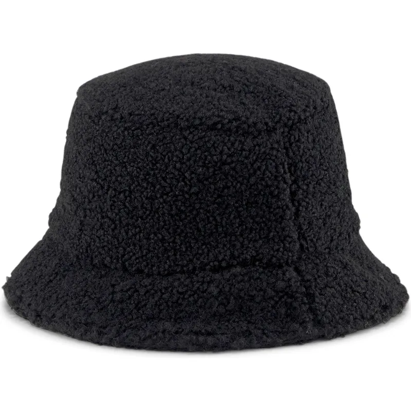 spande-sort-fra-bucket-negro-core-winter-af-puma spande-sort-fra-bucket-negro-core-winter-af-puma