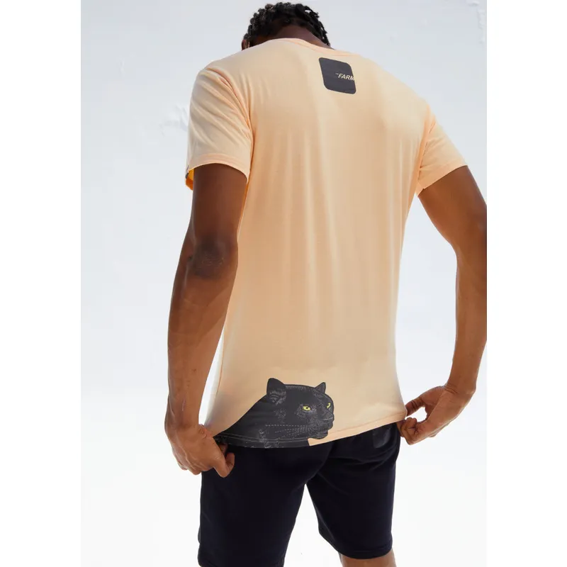 kortaermet-lyserod-panter-t-shirt-black-panther-the-predator-the-farm-fra-goorin-bros