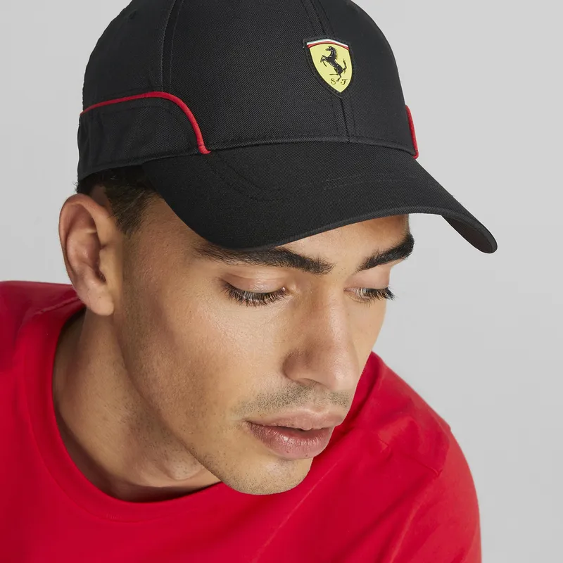 kasketter-buet-sort-justerbar-rem-sptwr-race-b-fra-ferrari-formula-1-af-puma