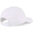 hvid-justerbar-kasket-med-buet-skygge-og-rodt-essentials-logo-fra-puma