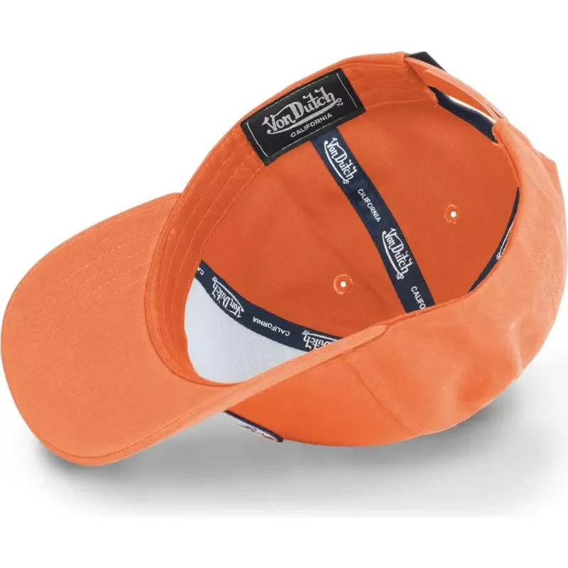 buet-orange-snapback-kasket-kustom-kulture-col-lora-fra-von-dutch
