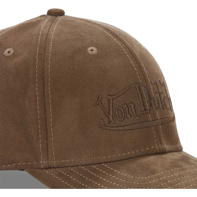 mork-brun-snapback-kasket-med-buet-skygge-suedine3-fra-von-dutch