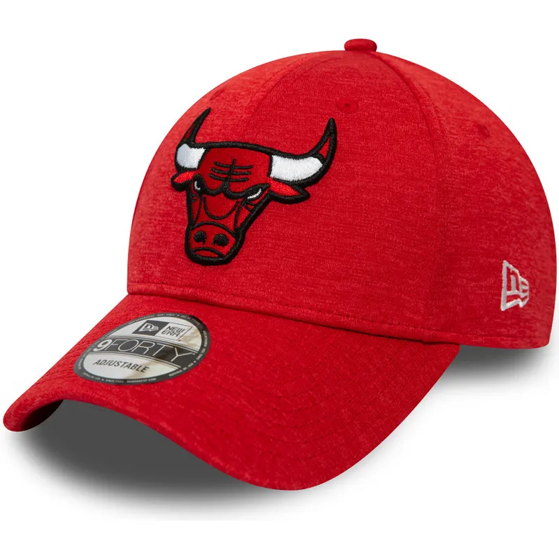 kasketter-buet-rod-justerbar-rem-9forty-shadow-tech-fra-chicago-bulls-nba-af-new-era