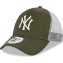 gron-og-hvid-trucker-kasket-9forty-a-frame-fra-new-york-yankees-mlb-fra-new-era