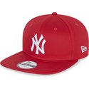 new-era-flat-brim-9fifty-essential-new-york-yankees-mlb-red-snapback-cap