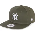 new-era-new-york-yankees-mlb-9fifty-essential-gron-flad-skygge-snapback-kasket