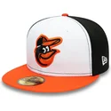 baltimore-orioles-mlb-new-era-59fifty-authentic-on-field-hvid-sort-og-orange-justerbar-flad-kasket