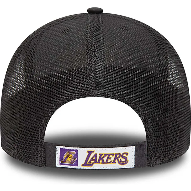 kasketter-buet-gra-justerbar-rem-9forty-home-field-fra-los-angeles-lakers-nba-af-new-era