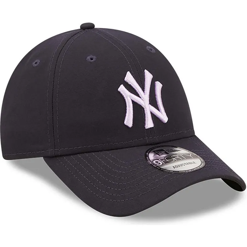 kasketter-buet-marinebla-justerbar-rem-9forty-repreve-fra-new-york-yankees-mlb-af-new-era