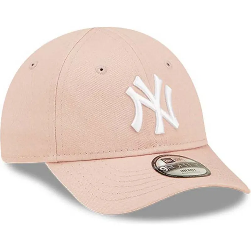 kasketter-buet-rosa-justerbar-rem-til-barn-pequeno-9forty-league-essential-fra-new-york-yankees-mlb-af-new-era