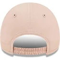kasketter-buet-rosa-justerbar-rem-til-barn-pequeno-9forty-league-essential-fra-new-york-yankees-mlb-af-new-era