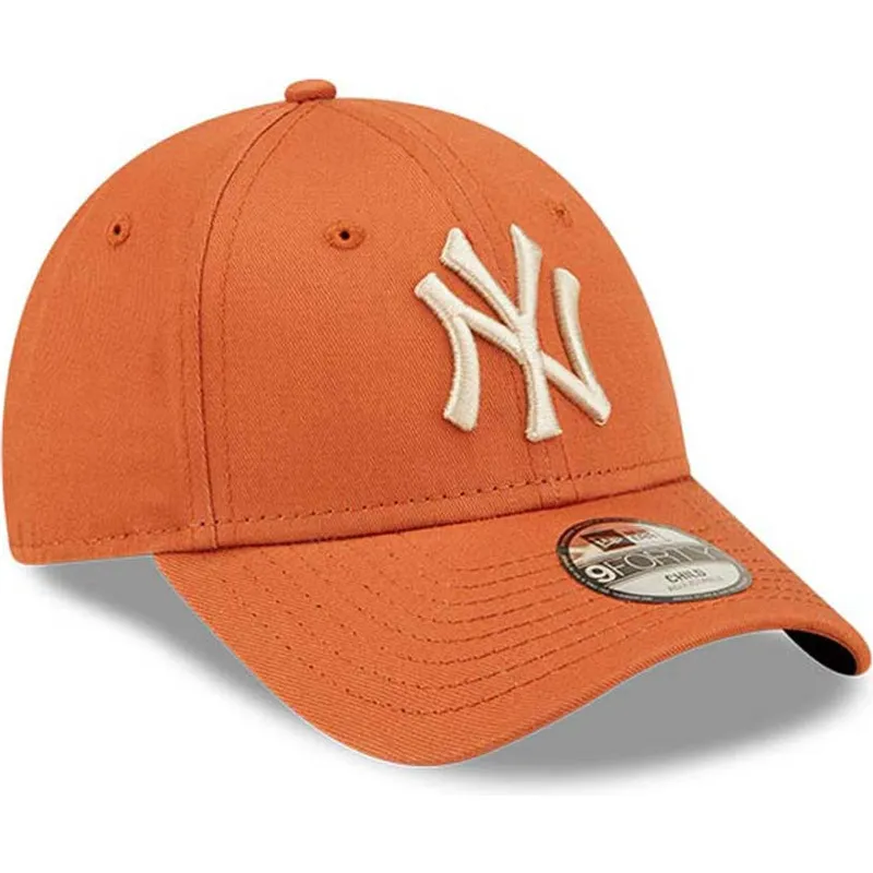 kasketter-buet-orange-justerbar-rem-til-barn-9forty-league-essential-fra-new-york-yankees-mlb-af-new-era