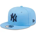 new-era-new-york-yankees-mlb-9fifty-league-essential-bla-snapback-cap-med-fladt-skygge-og-blat-logo