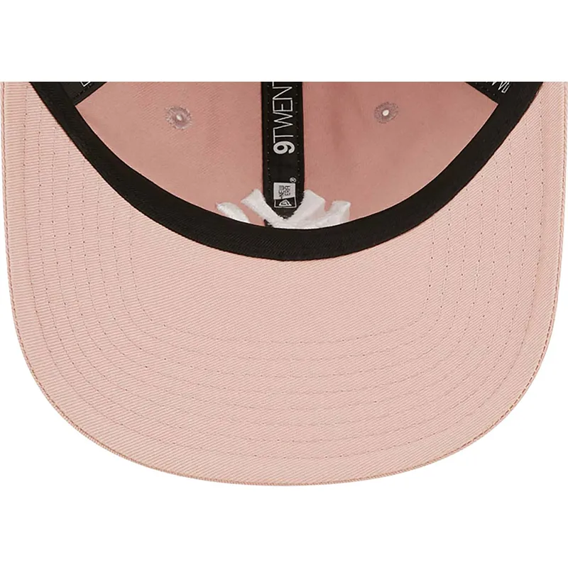 kasketter-buet-rosa-justerbar-rem-9twenty-league-essential-fra-new-york-yankees-mlb-af-new-era kasketter-buet-rosa-justerbar-rem-9twenty-league-essential-fra-new-york-yankees-mlb-af-new-era