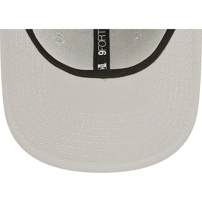 kasketter-buet-gra-justerbar-rem-9forty-repreve-fra-las-vegas-raiders-nfl-af-new-era