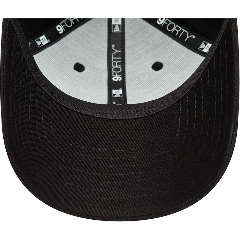 kasketter-buet-sort-justerbar-rem-9forty-gradient-infill-fra-los-angeles-lakers-nba-af-new-era