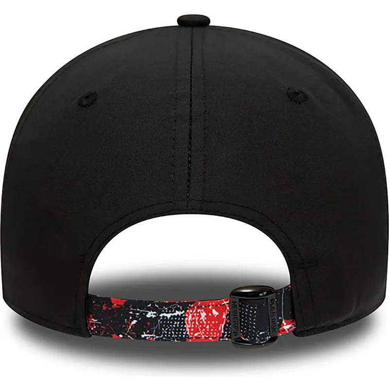 kasketter-buet-sort-justerbar-rem-9forty-print-infill-fra-chicago-bulls-nba-af-new-era