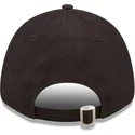 sort-justerbar-kasket-med-bojning-og-beige-logo-9forty-league-essential-fra-new-york-yankees-mlb-fra-new-era